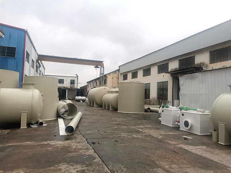 儲(chǔ)存聚丙烯PP儲(chǔ)罐要使用時(shí)注意哪些問(wèn)題？